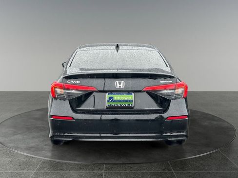 Used 2024 Honda Civic Touring image 9