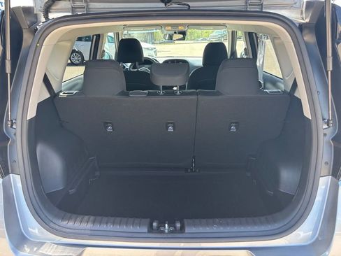 Used 2024 Kia Soul LX w/ Option Group 015 FWD image 11