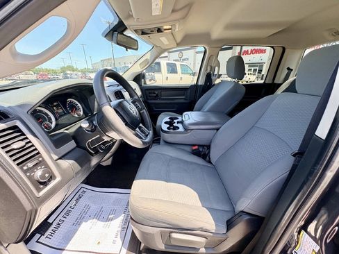 Used 2016 RAM 1500 Express AWD/4WD image 11