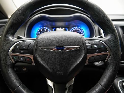 Used 2016 Chrysler 200 LX FWD image 30