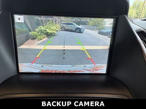 Used 2018 Ford Escape SE w/ SE Sync 3 Package FWD image 18