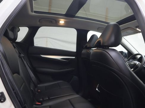 Used 2021 INFINITI QX50 Essential w/ Convenience Package image 13