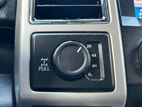 Used 2019 Ford F150 Lariat image 20