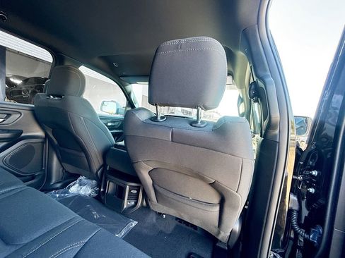 New 2026 RAM 1500 Express RWD image 31