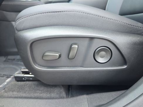 New 2026 GMC Terrain Denali w/ LPO, Floor Liner Package AWD/4WD image 18