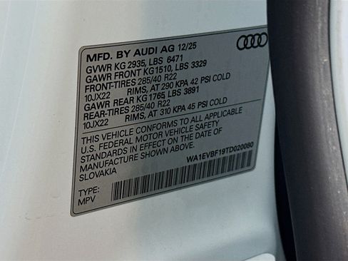 New 2026 Audi Q8 Premium Plus image 32