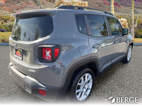 Used 2020 Jeep Renegade Latitude FWD image 7