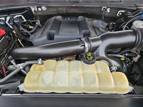 Used 2020 Ford Expedition Max Platinum image 36