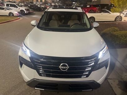 Used 2024 Nissan Rogue SL w/ SL Premium Package