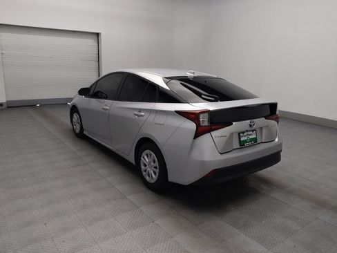 Used 2022 Toyota Prius LE image 5