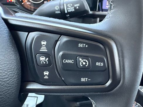 Used 2026 Jeep Gladiator Mojave AWD/4WD image 18