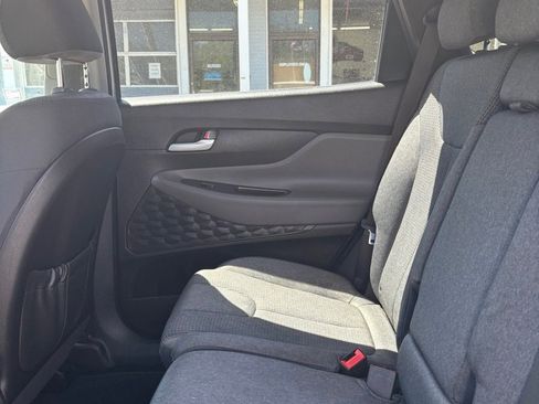Used 2019 Hyundai Santa Fe SE AWD/4WD image 11