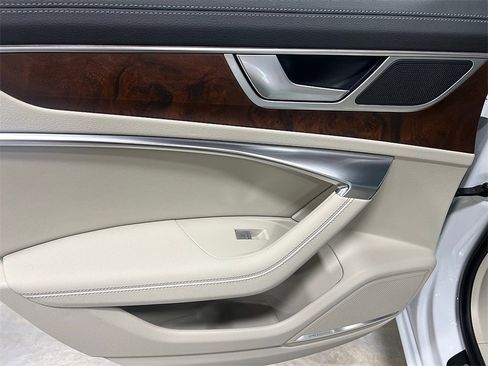 Used 2022 Audi A6 Premium Plus image 24