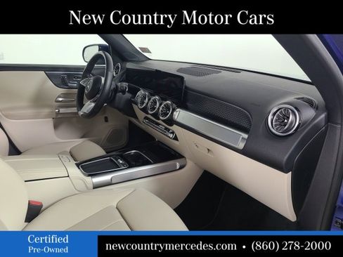 Certified 2025 Mercedes-Benz GLB 250 4MATIC image 9