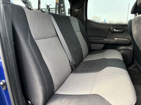 Used 2023 Toyota Tacoma TRD Sport w/ Advanced Technology Package image 14