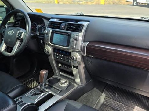 Used 2018 Toyota 4Runner SR5 image 14