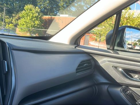 Certified 2024 Subaru Crosstrek 2.5i Limited image 21