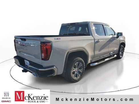 New 2026 GMC Sierra 1500 SLE AWD/4WD image 4