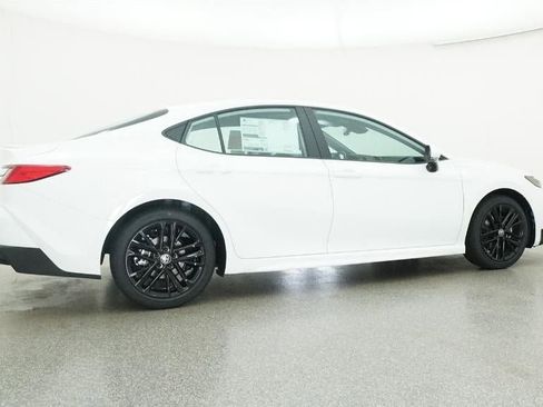New 2026 Toyota Camry SE image 26