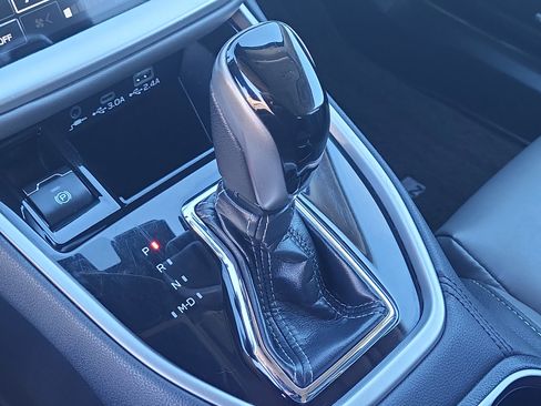 Used 2024 Subaru Outback Onyx Edition image 16