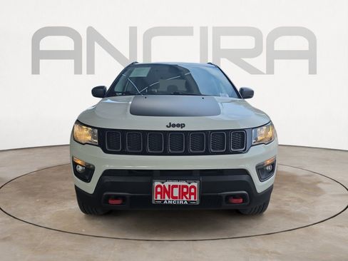 Used 2017 Jeep Compass Trailhawk w/ Navigation Group image 3