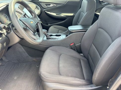 Used 2023 Chevrolet Malibu LT FWD image 18