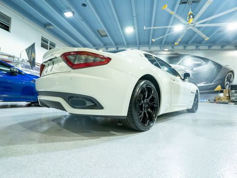 Used 2014 Maserati GranTurismo Sport RWD image 19