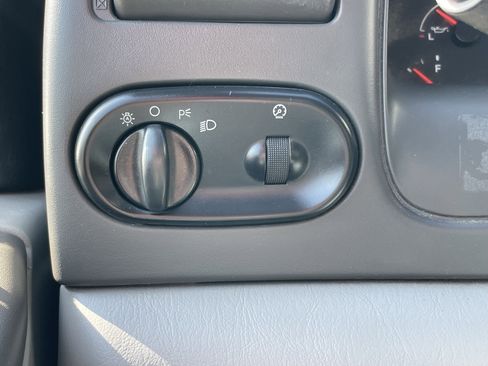 Used 2003 Ford Excursion XLT image 19