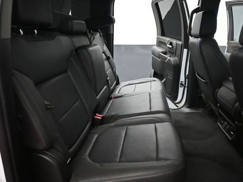 Used 2023 Chevrolet Silverado 2500 LTZ AWD/4WD image 23