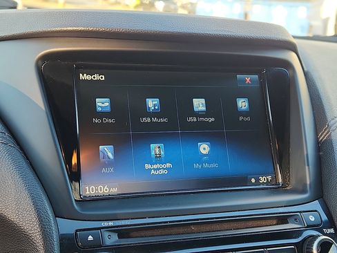 Used 2016 Hyundai Genesis Coupe 3.8 image 25