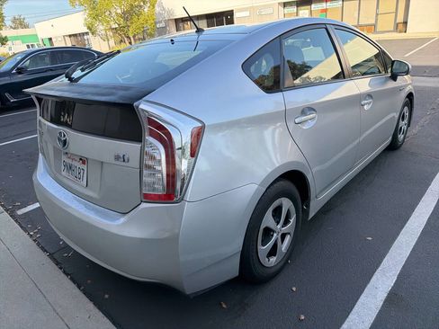 Used 2013 Toyota Prius Two image 5