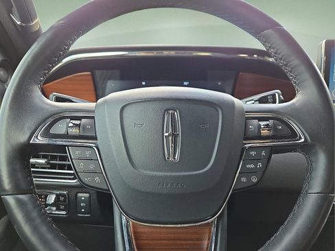 Used 2024 Lincoln Navigator L Reserve AWD/4WD image 24