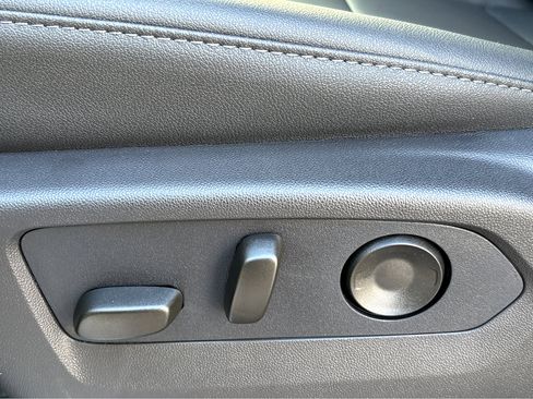 New 2026 Chevrolet Silverado 2500 LTZ w/ LTZ Convenience Package image 15