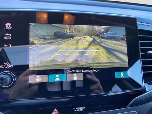 Used 2022 Honda Pilot Special Edition image 16