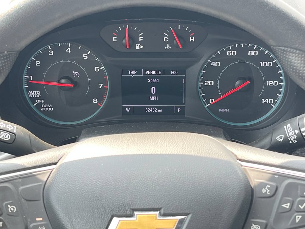 Certified 2025 Chevrolet Malibu LT FWD image 12