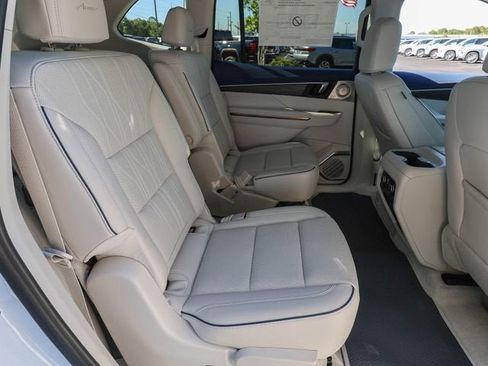 New 2026 Buick Enclave Avenir w/ Super Cruise Package AWD/4WD image 27