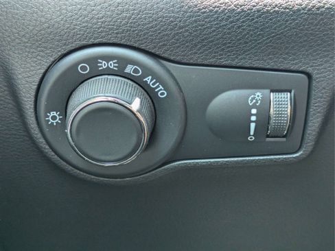 Used 2023 Jeep Compass Sport AWD/4WD image 22