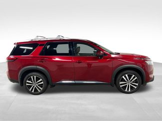 Used 2023 Nissan Pathfinder Platinum AWD/4WD video 2