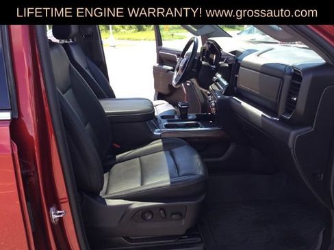 Used 2024 GMC Sierra 1500 SLT w/ SLT Premium Plus Package AWD/4WD image 34
