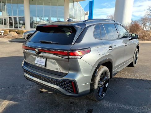 New 2026 Volkswagen Tiguan SE R-Line AWD/4WD image 7