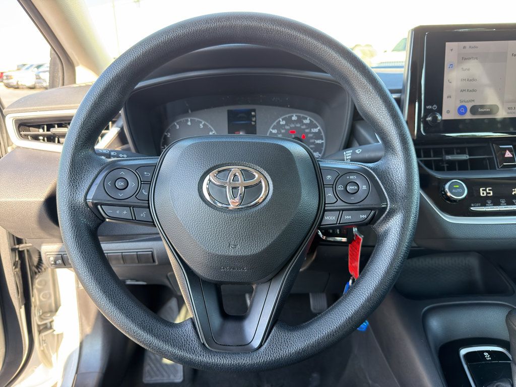 Used 2024 Toyota Corolla LE FWD image 12