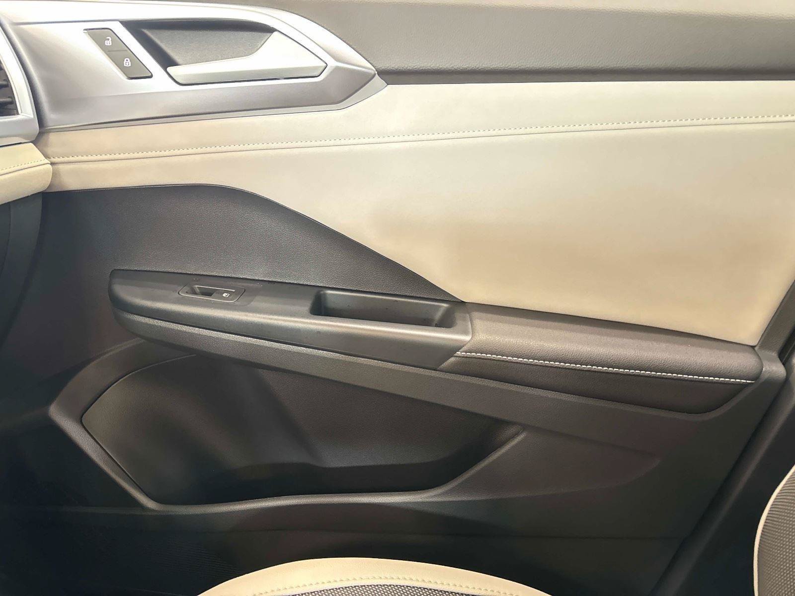 New 2026 Volkswagen Taos SE AWD/4WD image 23