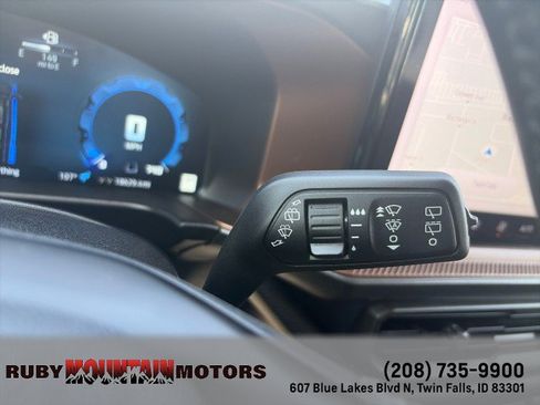 Used 2025 Ford Bronco Sport Outer Banks w/ Outer Banks Tech Package+ AWD/4WD image 14