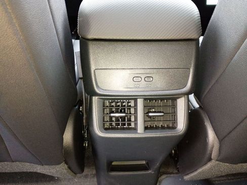 New 2026 Chevrolet Equinox LT w/ Convenience Package II image 25