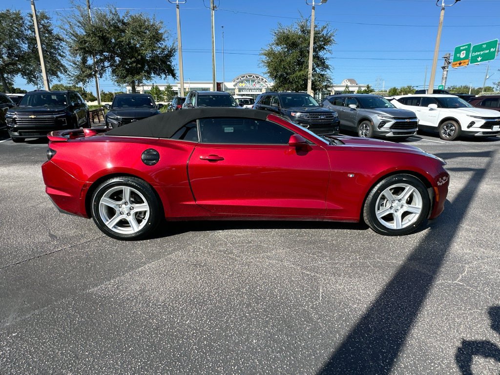 Used 2023 Chevrolet Camaro LT w/ Technology Package RWD image 4