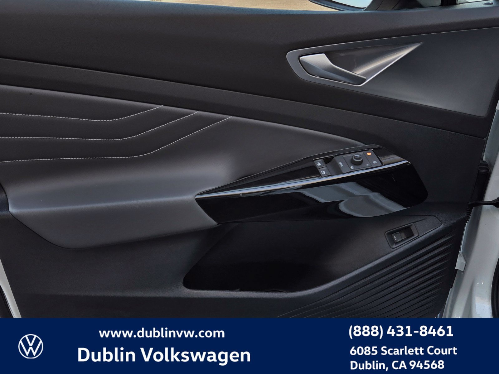 Certified 2024 Volkswagen ID.4 S RWD image 10