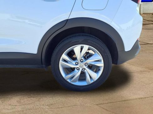 Used 2025 Buick Encore GX Preferred FWD image 25