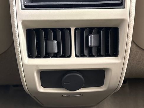 Used 2015 Cadillac SRX Luxury w/ Driver Awareness Package AWD/4WD image 24