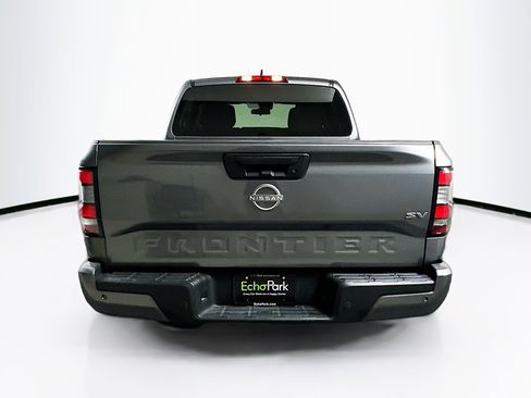 Used 2024 Nissan Frontier SV w/ Technology Package image 7