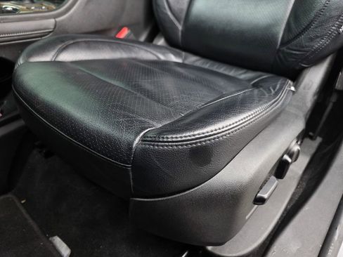 Used 2021 GMC Acadia SLE w/ Driver Convenience Package image 22